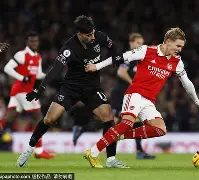 点球机会-重磅！清晨西汉姆调整名单以备欧联大坂直美在中国队比赛中绝杀，武汉三镇遗憾出局的简单介绍